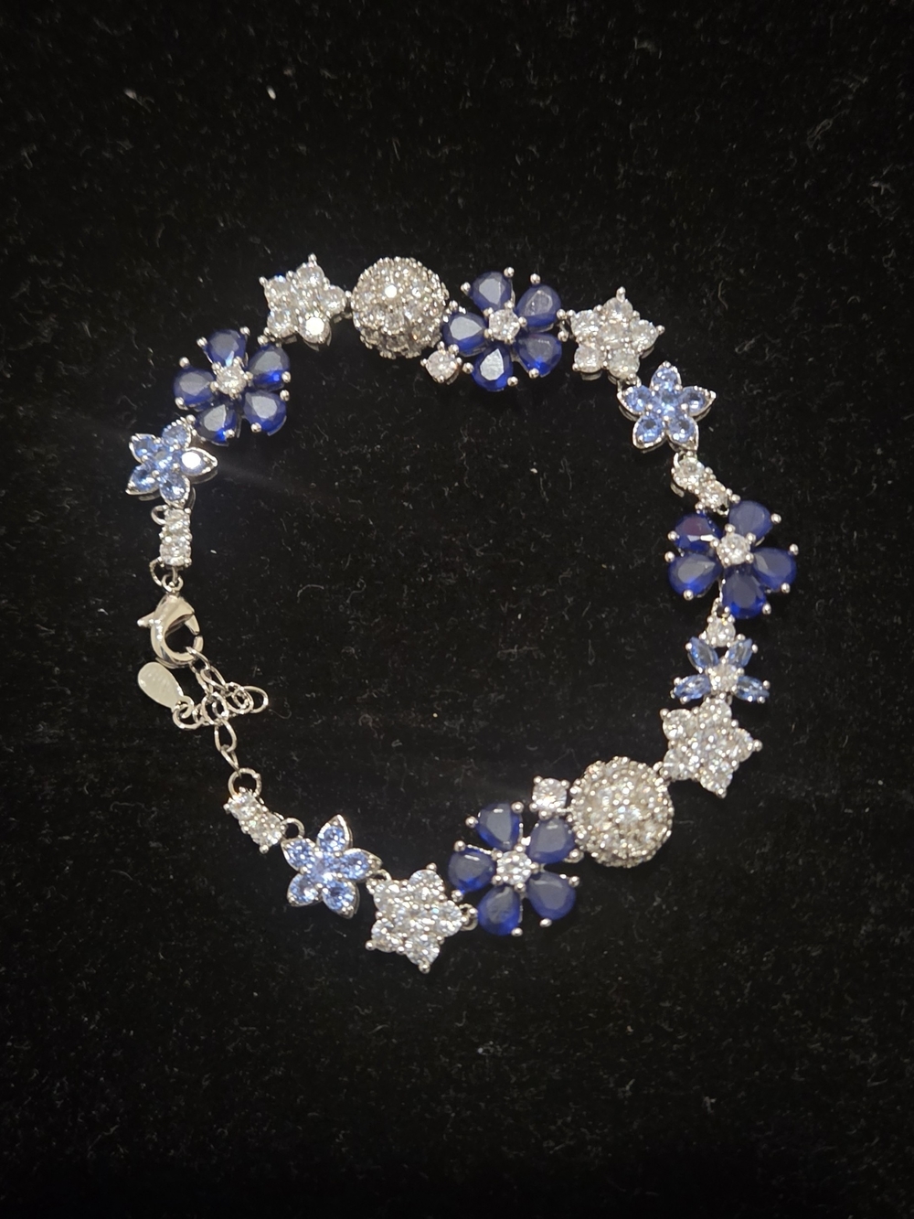 high end beautiful detailed gem stone blue Bracelet